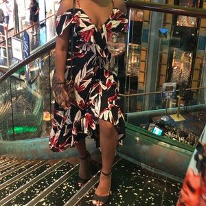 Fashion Nova blue/red summer dress